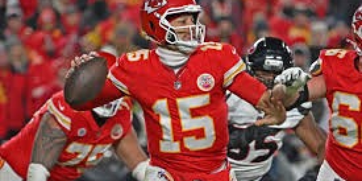Insider Clears Air upon Josh Simmons'Lack In opposition to Chiefs Lineup With a Twist