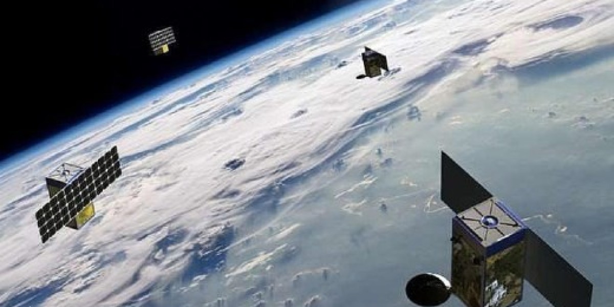 Satellite Data for Government: Uses, Specs & Providers